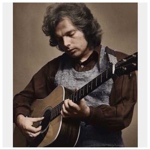 Hey, where did we go
Days when the rains came ?